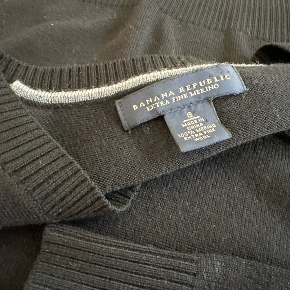 Banana Republic merino wool sweater